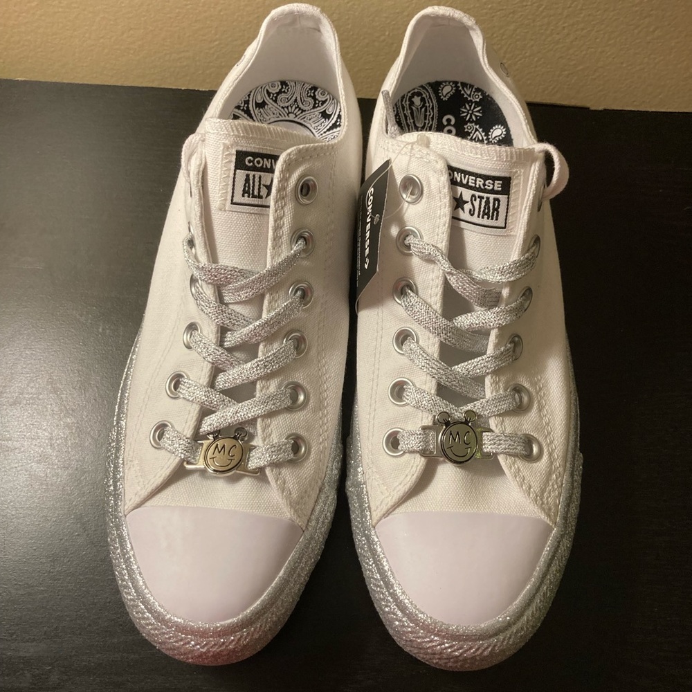 Miley Cyrus x Converse Ox Low Top NWT